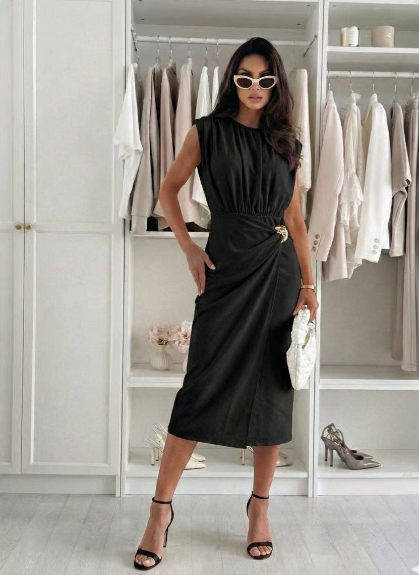 Φόρεμα μαύρο με αγκράφα