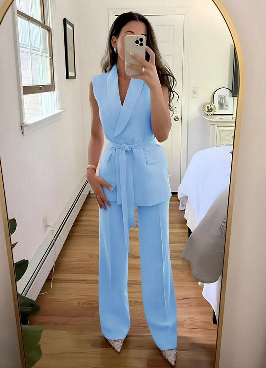 Κουστούμι γαλάζιο